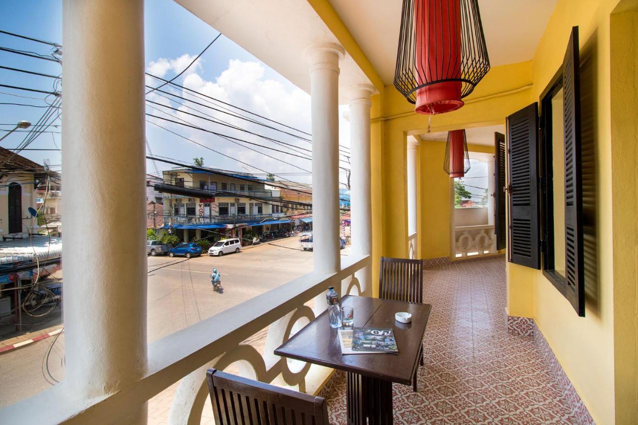 Hotel Inthira Thakhek Exteriér fotografie